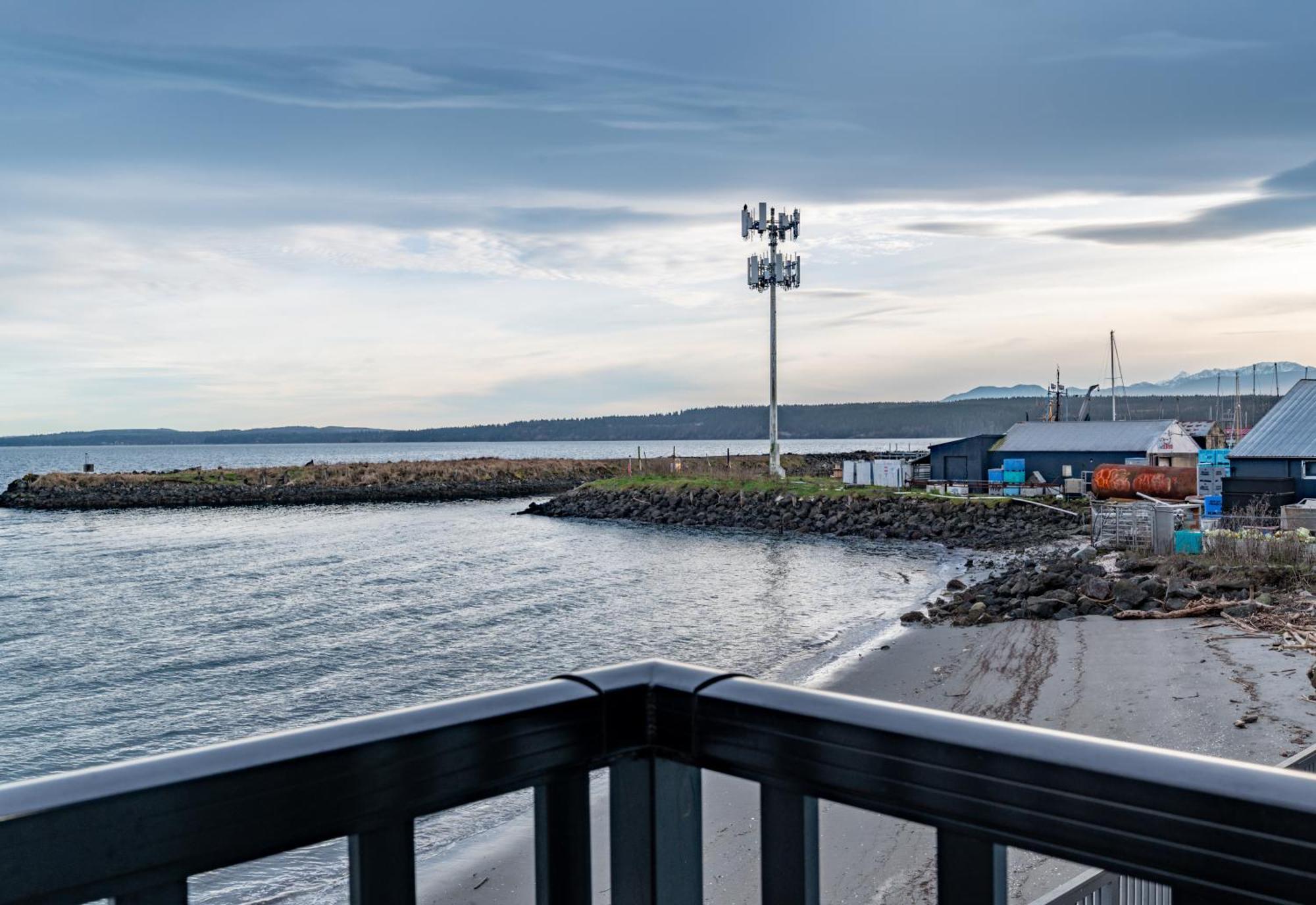 Water Front Inn Порт-Таунсенд Экстерьер фото